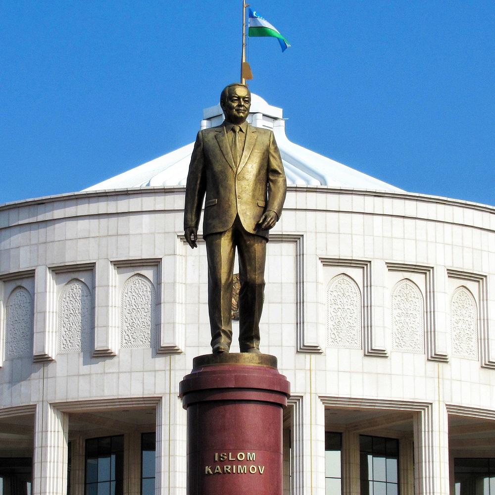 Statue of Karimov